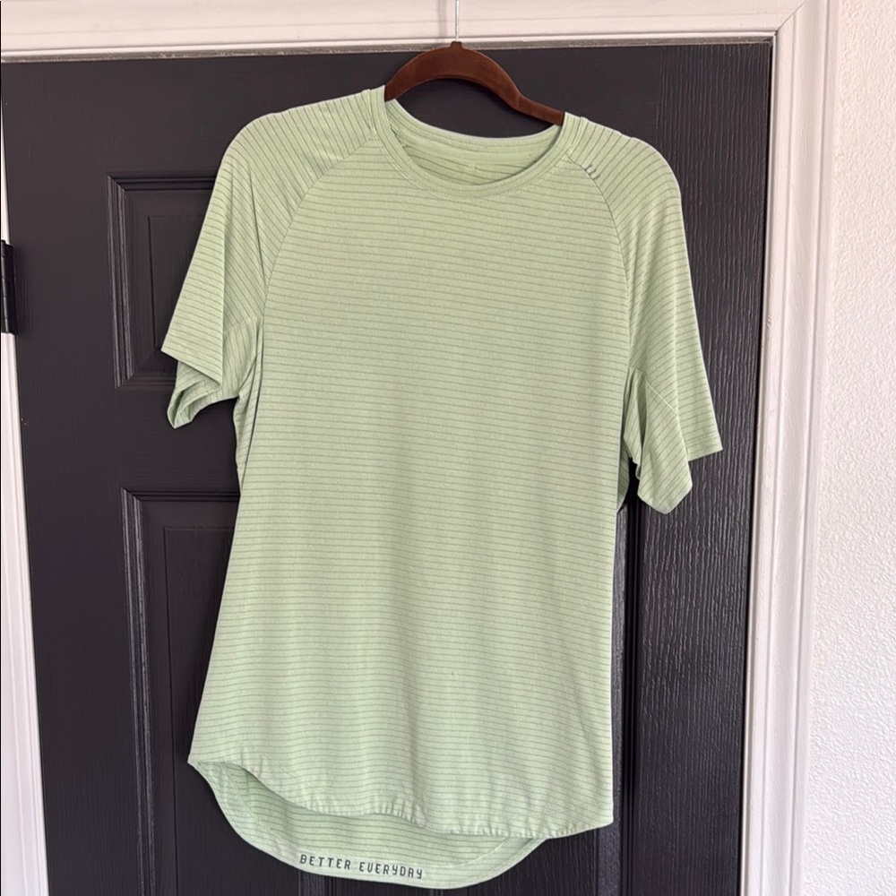 Lululemon Metal Vent Tee